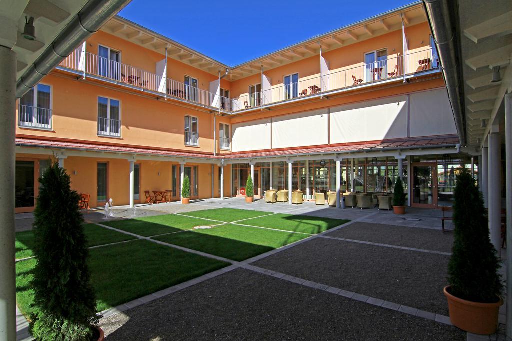 Jufa Familienresort Kempten Im Allgaeu Exteriör bild